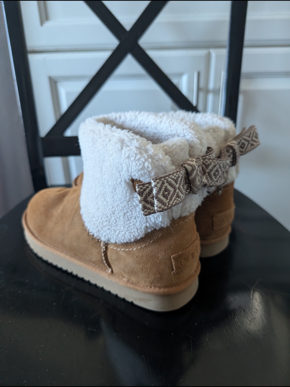 Cozy Suede Ankle Boots Sherpa Lined By Earth Size 9 New
